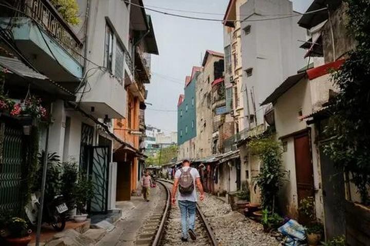 Khám phá Thế giới, Kiếm Tiền từ Vlog: Hotspot Matrix - Người Bạn Đồng Hành